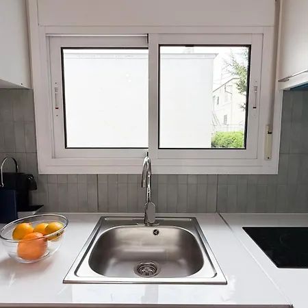 アパート 104 - Beachside Renovated 1Br Apt 5 Min From Beach カンブリルス