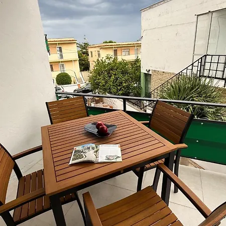 104 - Beachside Renovated 1br 5 Min From Daire Cambrils